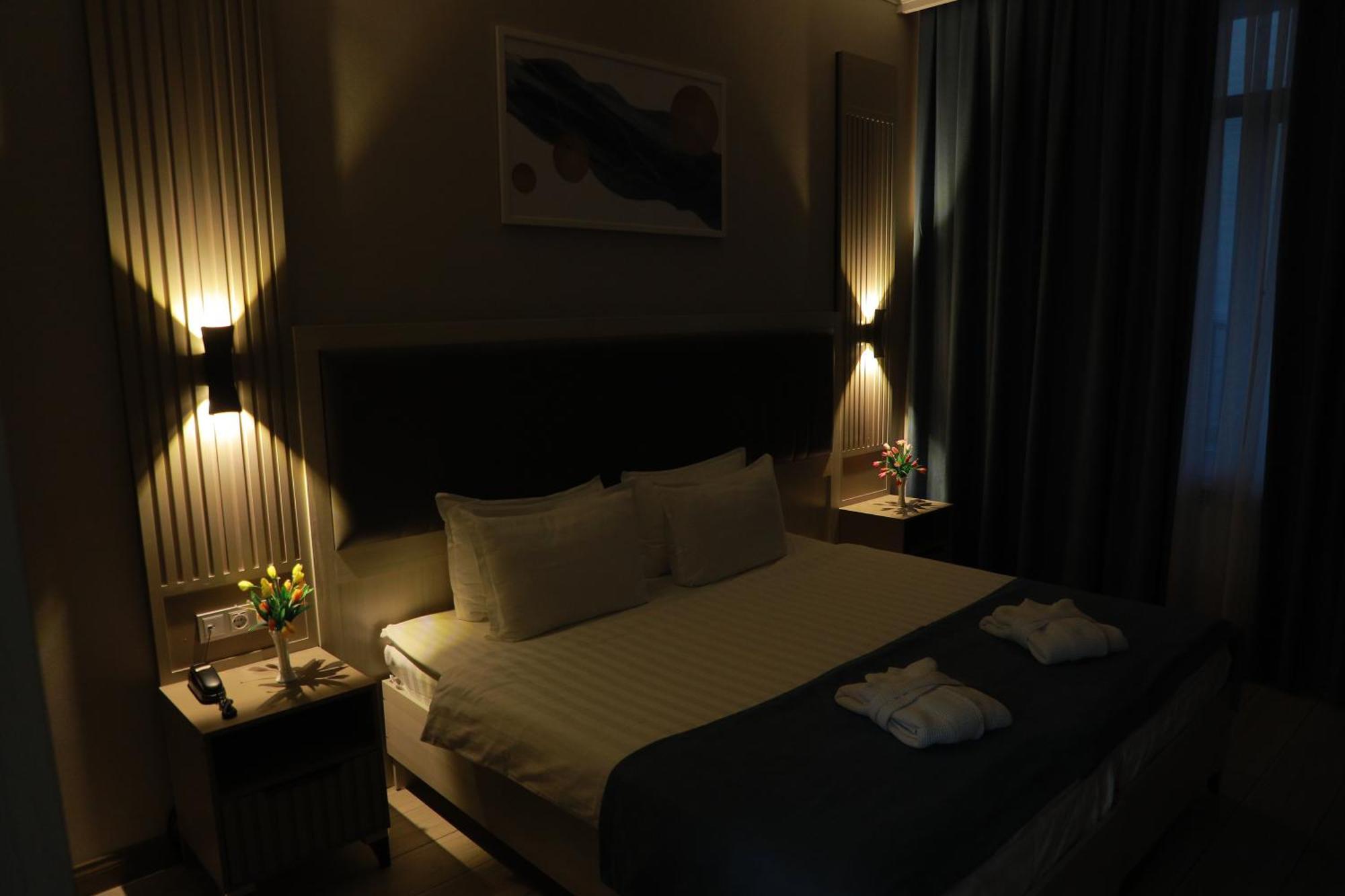 Human Hotel Tasjkent Eksteriør billede